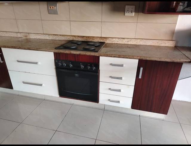 1 BEDROOM PROPERTY TO RENT IN NORTH BEACH